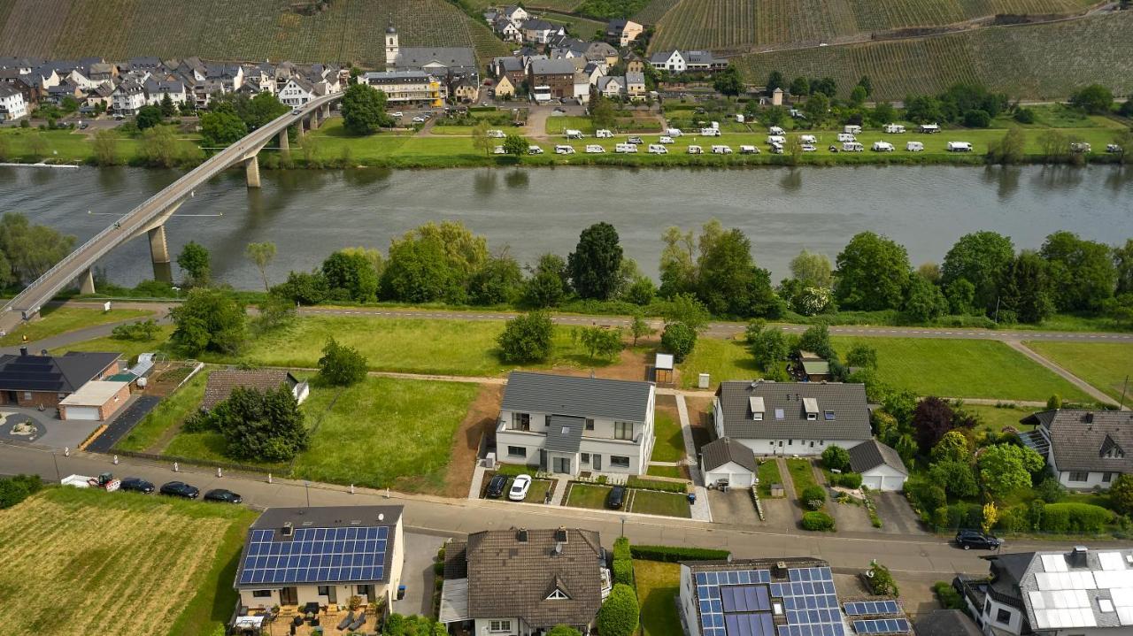 Mittelmosel Panorama Ferienwohnung Kinheim Exterior photo